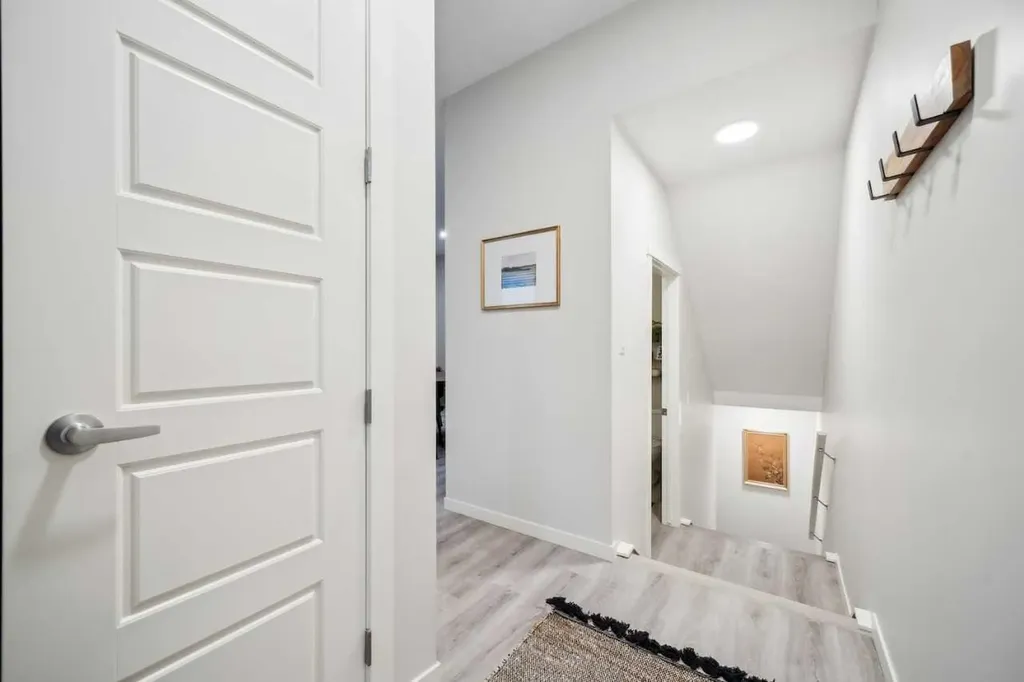 231 Vantage Drive Cochrane AB T4C3G5