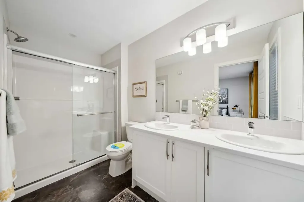 231 Vantage Drive Cochrane AB T4C3G5