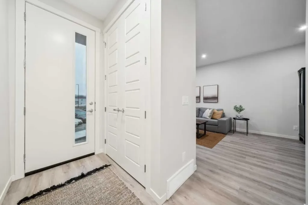 231 Vantage Drive Cochrane AB T4C3G5
