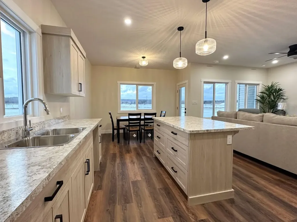 54 Lakeview Place Whitecourt AB T7S 1T5