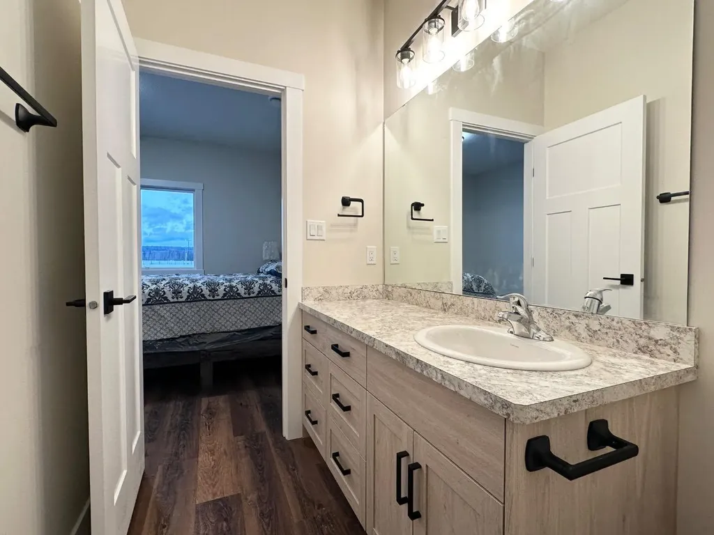 54 Lakeview Place Whitecourt AB T7S 1T5