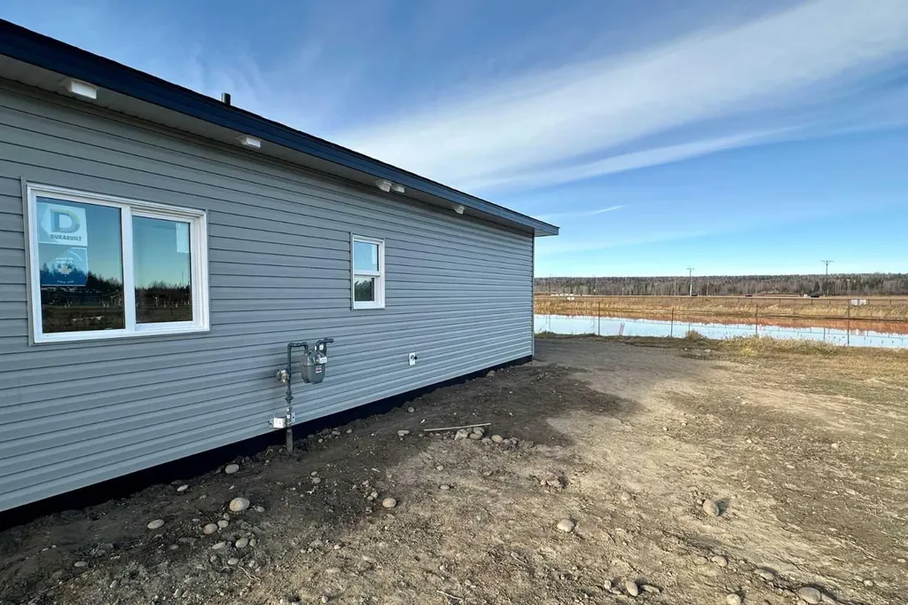 54 Lakeview Place Whitecourt AB T7S 1T5