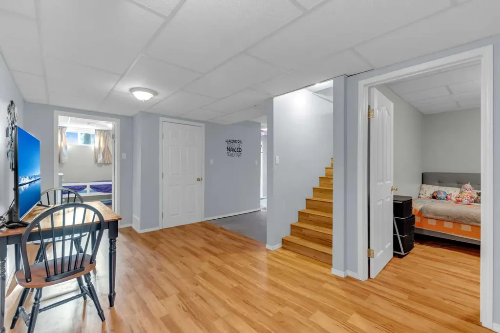602 Partridge Drive Pelican Point AB T0B0H0