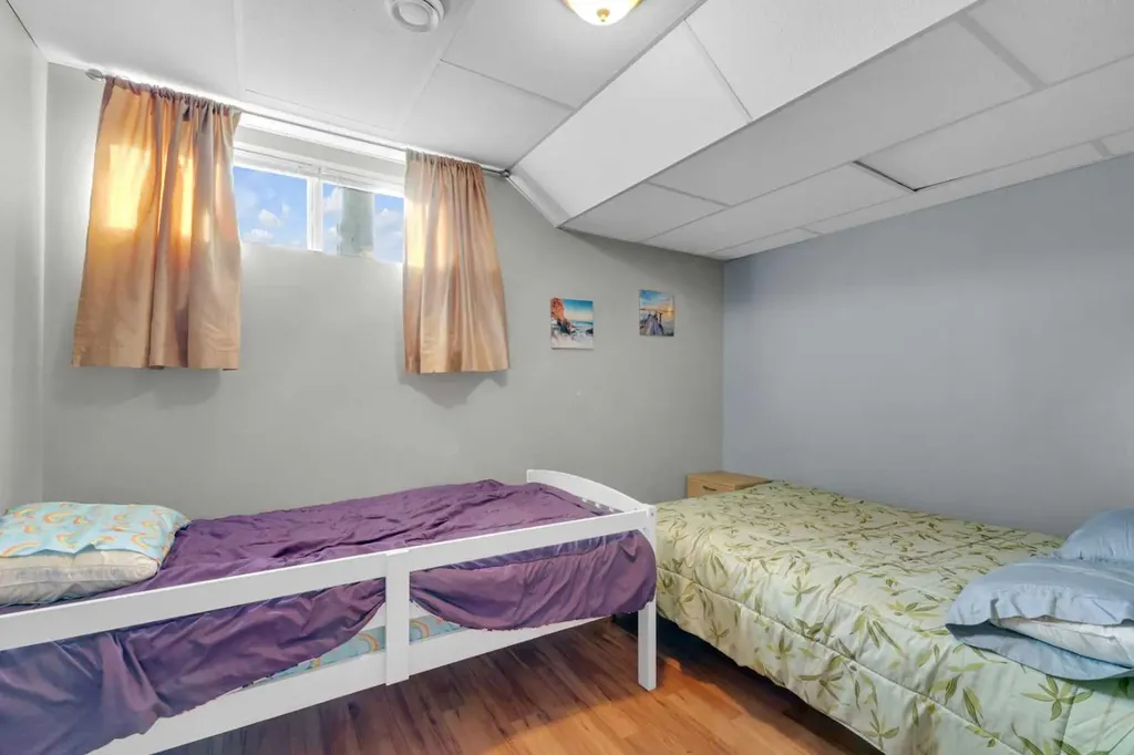 602 Partridge Drive Pelican Point AB T0B0H0