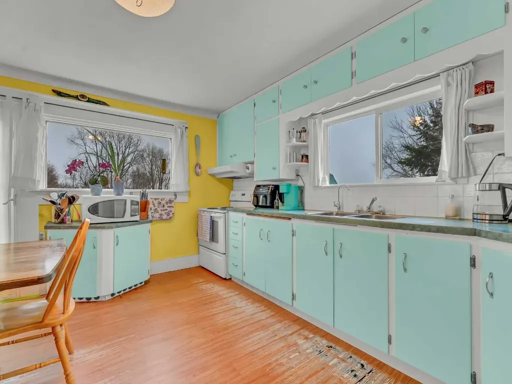 112079 Township Road 100 Bow Island AB T0K 0G0