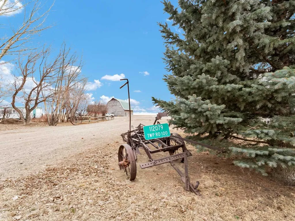 112079 Township Road 100 Bow Island AB T0K 0G0