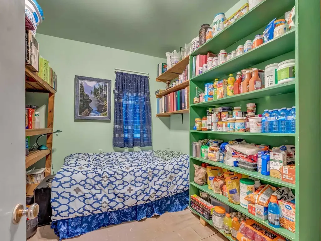 112079 Township Road 100 Bow Island AB T0K 0G0
