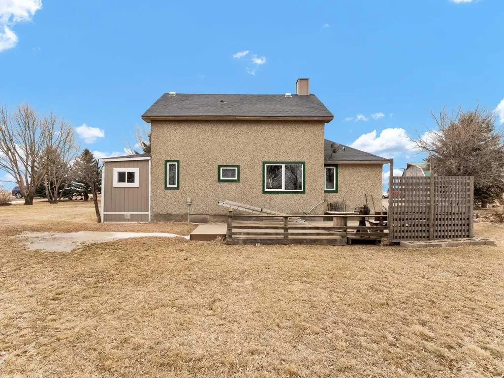 112079 Township Road 100 Bow Island AB T0K 0G0