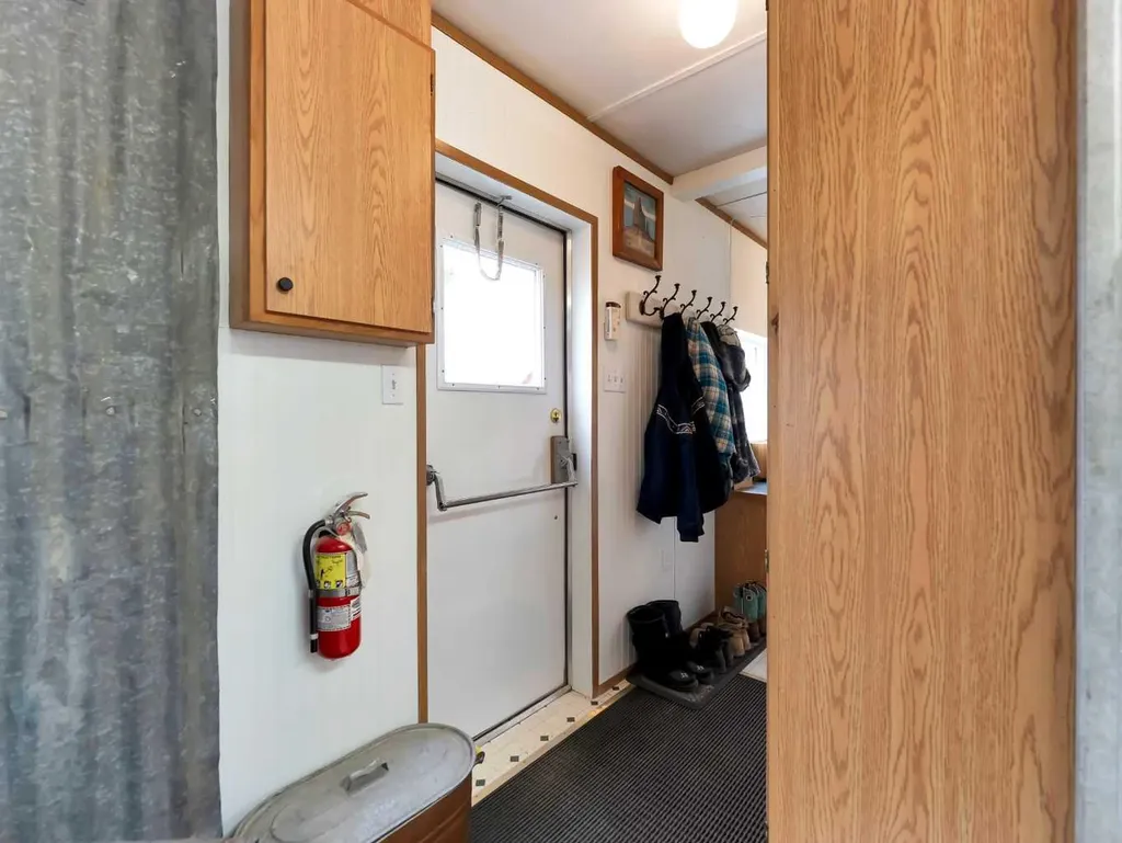 112079 Township Road 100 Bow Island AB T0K 0G0