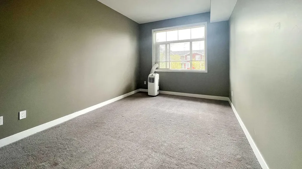 10 Auburn Bay Link SE Calgary AB T3M1Y8