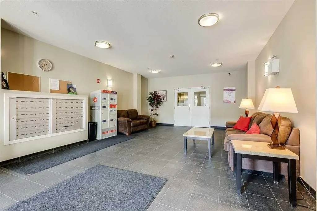 10 Auburn Bay Link SE Calgary AB T3M1Y8