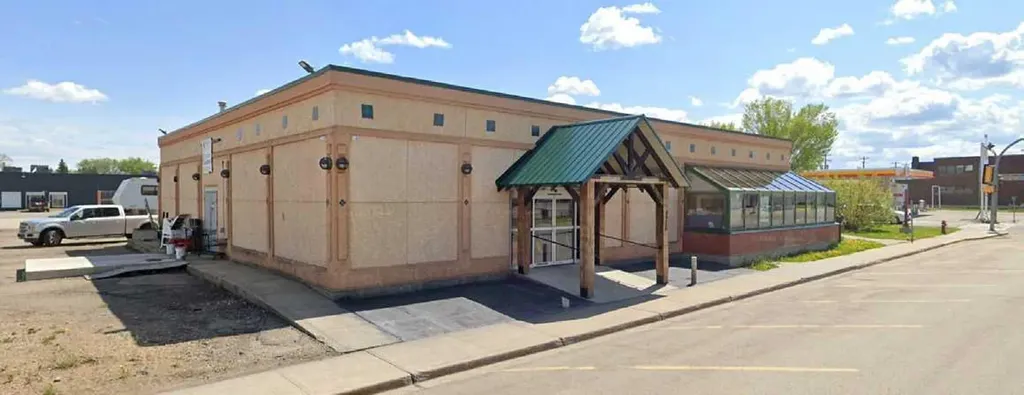 53 Avenue High Prairie AB T0G 1E0