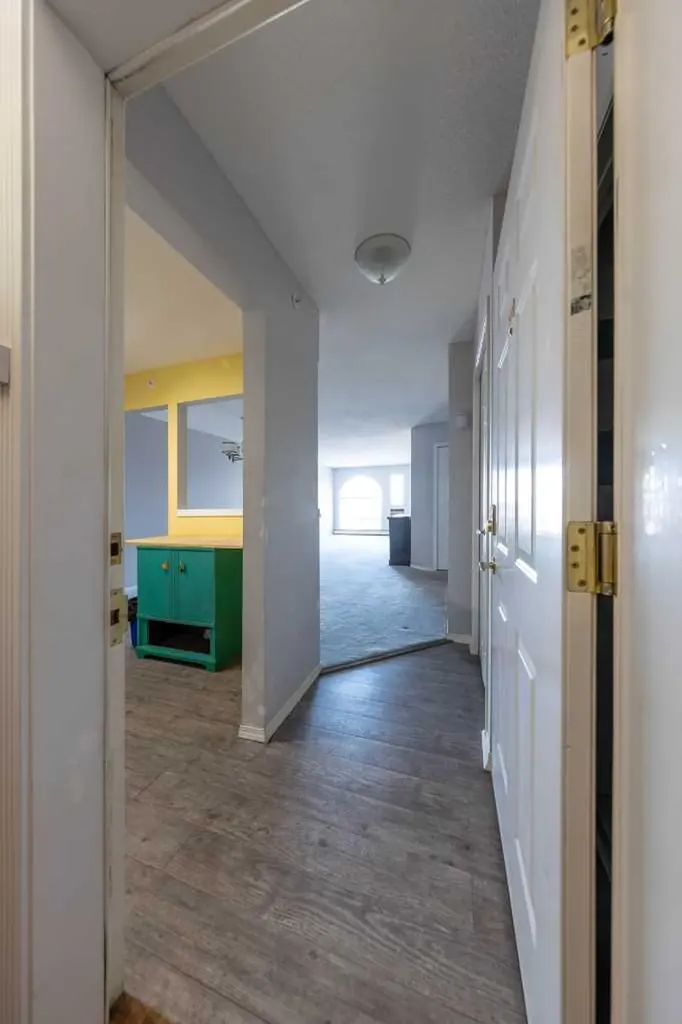 5120 49 Street Lloydminster AB T9V 0K4