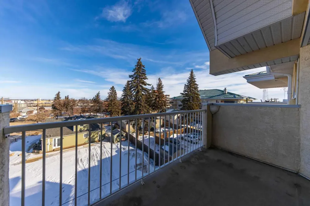 5120 49 Street Lloydminster AB T9V 0K4