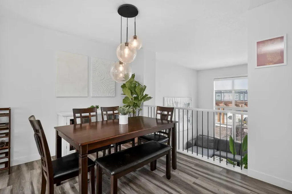 103 Cranbrook Walk SE Calgary AB T3M 2V5