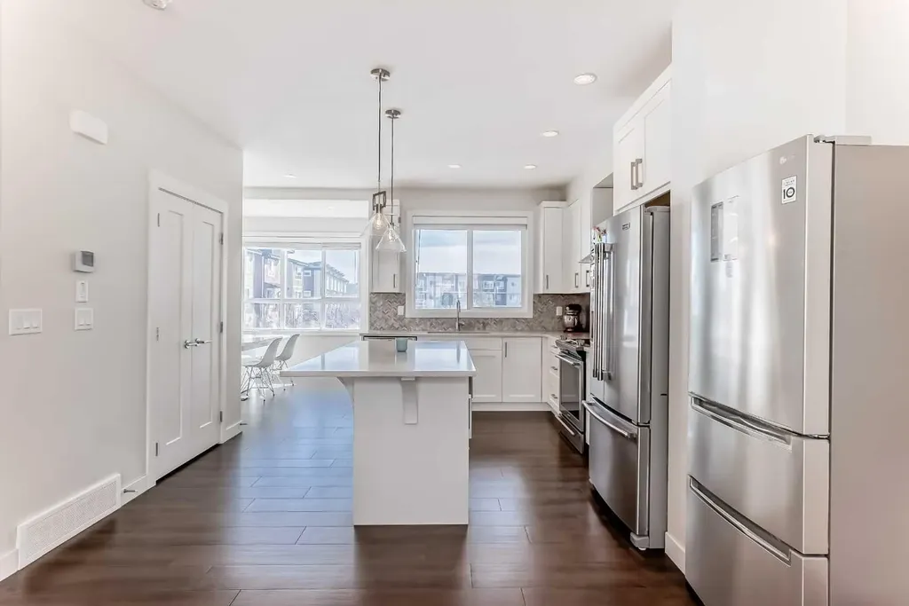 108 Walgrove Cove SE Calgary AB T2X 4E1