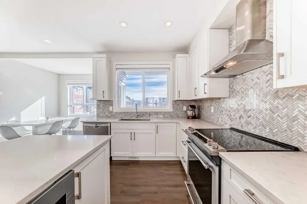 108 Walgrove Cove SE Calgary AB T2X 4E1