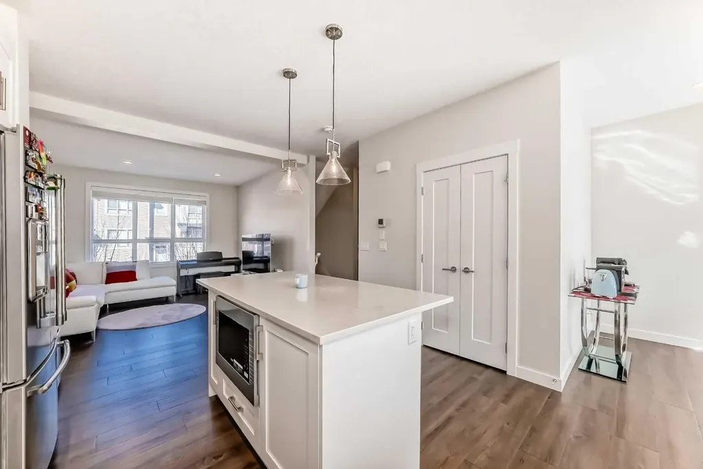 108 Walgrove Cove SE Calgary AB T2X 4E1