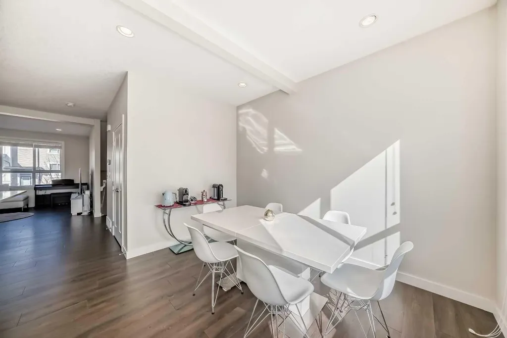108 Walgrove Cove SE Calgary AB T2X 4E1