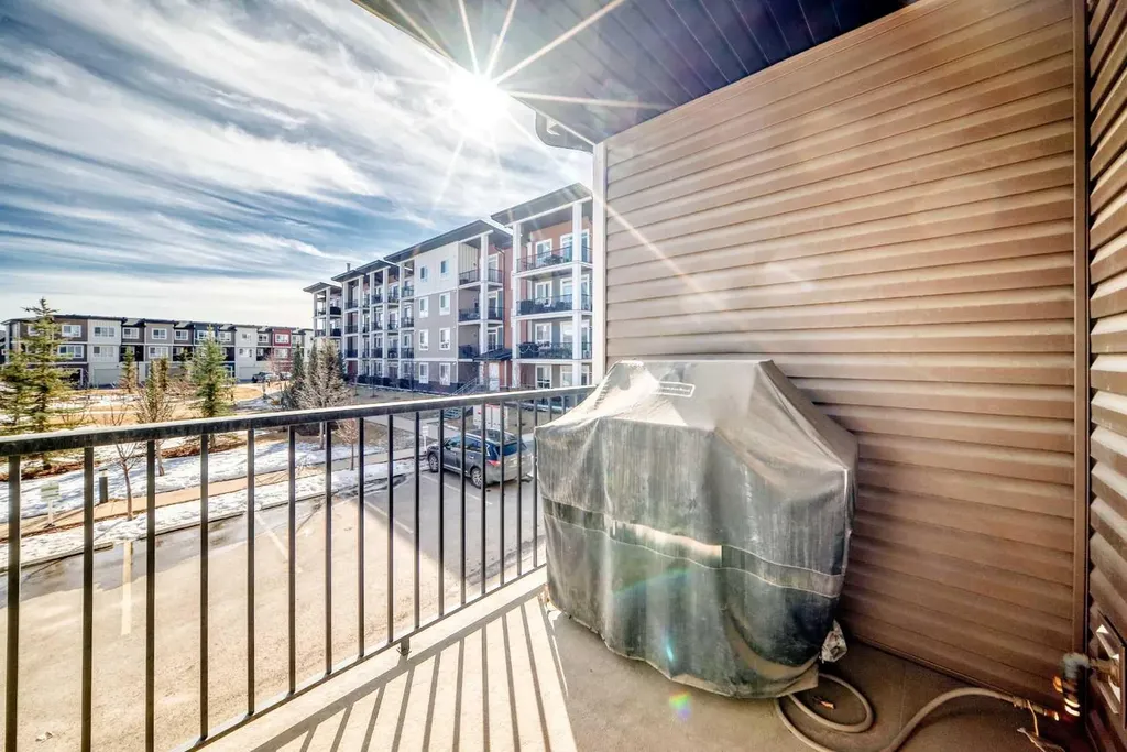 108 Walgrove Cove SE Calgary AB T2X 4E1