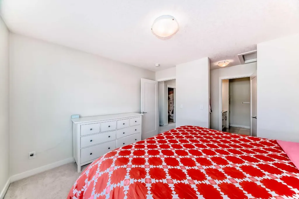 108 Walgrove Cove SE Calgary AB T2X 4E1