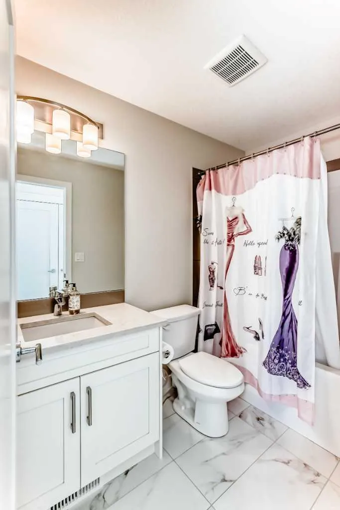 108 Walgrove Cove SE Calgary AB T2X 4E1