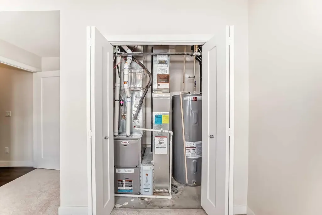 108 Walgrove Cove SE Calgary AB T2X 4E1