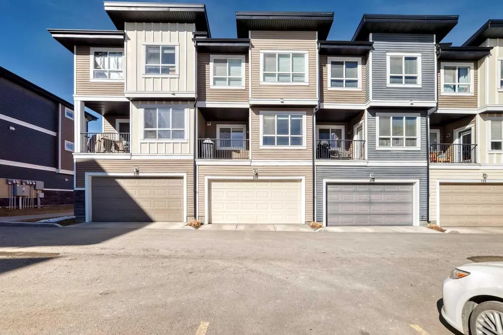 108 Walgrove Cove SE Calgary AB T2X 4E1