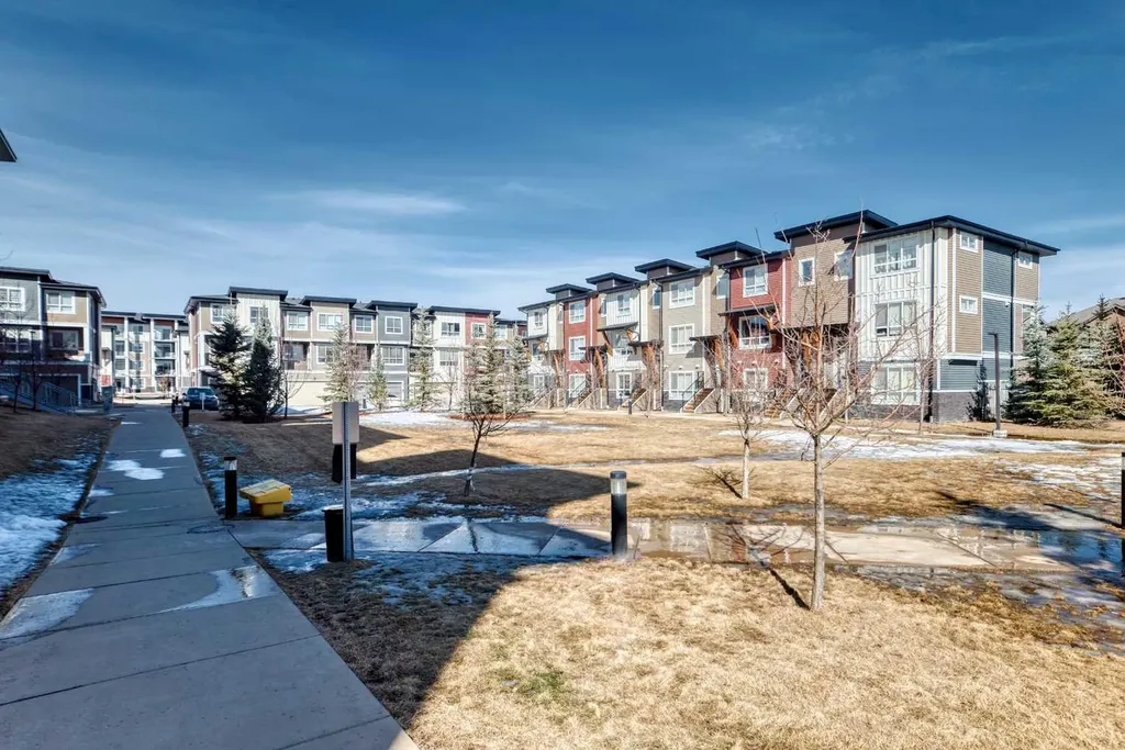 108 Walgrove Cove SE Calgary AB T2X 4E1