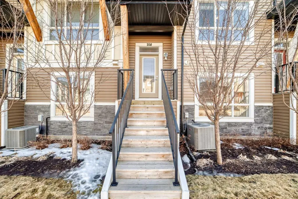 108 Walgrove Cove SE Calgary AB T2X 4E1
