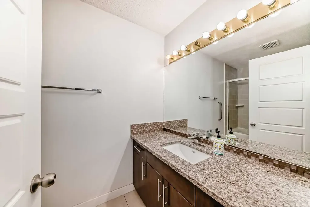 130 Pinemeadow Road NE Calgary AB T1Y 4N9