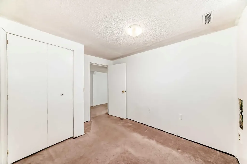 130 Pinemeadow Road NE Calgary AB T1Y 4N9