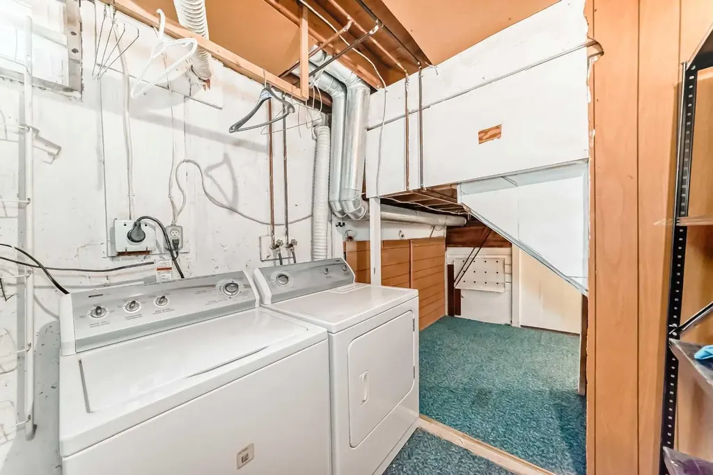 130 Pinemeadow Road NE Calgary AB T1Y 4N9