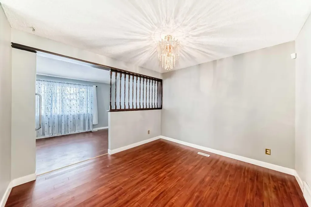 130 Pinemeadow Road NE Calgary AB T1Y 4N9
