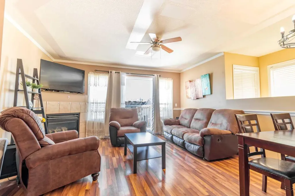605 19 Street SE High River AB T1V 2B8
