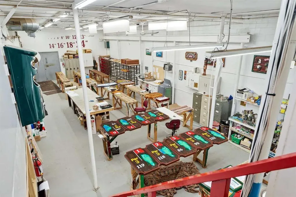 4948 54th Avenue Red Deer AB T4N 5K8
