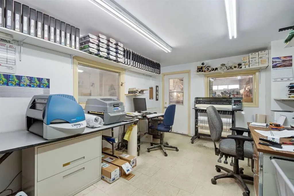 4948 54th Avenue Red Deer AB T4N 5K8