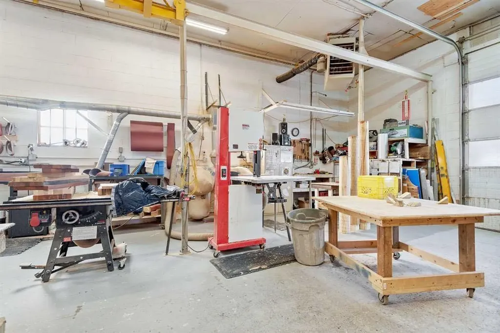 4948 54th Avenue Red Deer AB T4N 5K8