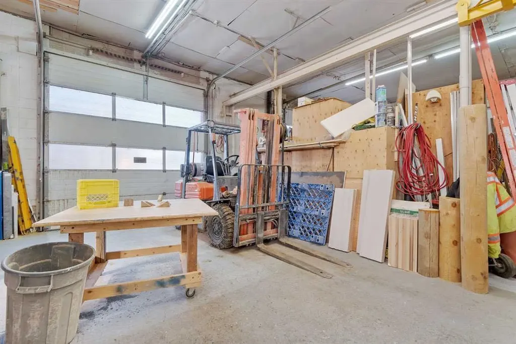 4948 54th Avenue Red Deer AB T4N 5K8