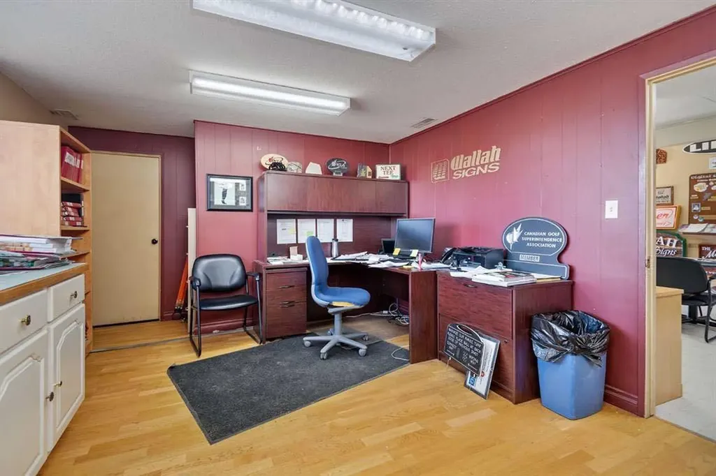 4948 54th Avenue Red Deer AB T4N 5K8