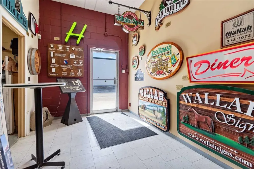 4948 54th Avenue Red Deer AB T4N 5K8