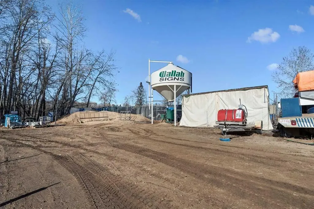 4948 54th Avenue Red Deer AB T4N 5K8