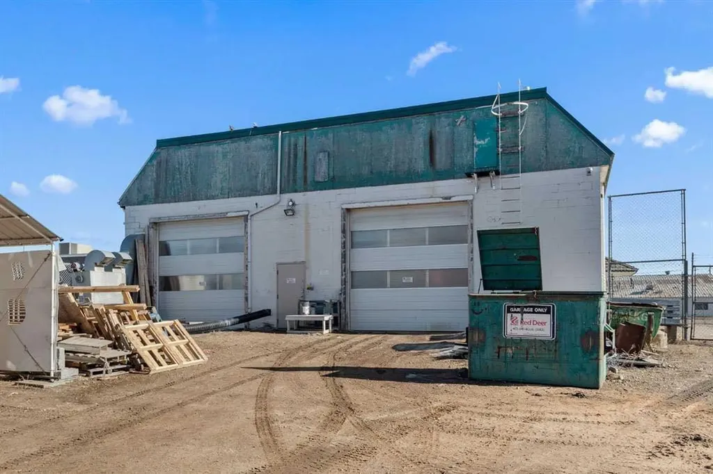 4948 54th Avenue Red Deer AB T4N 5K8