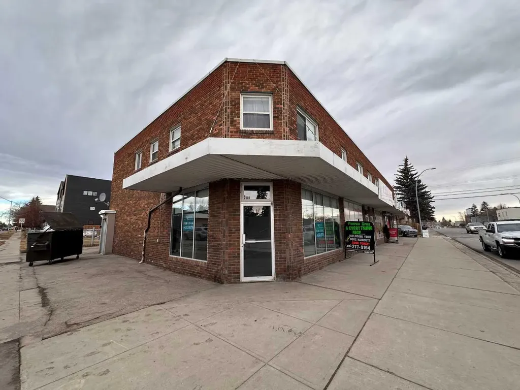 2101 Edmonton Trail Calgary AB T2E3M4