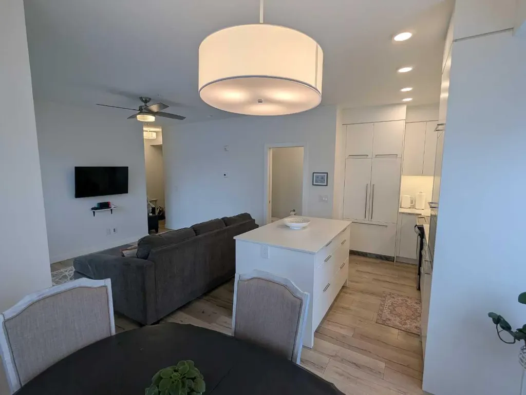 3125 39 Street NW Calgary AB T3B 6H5