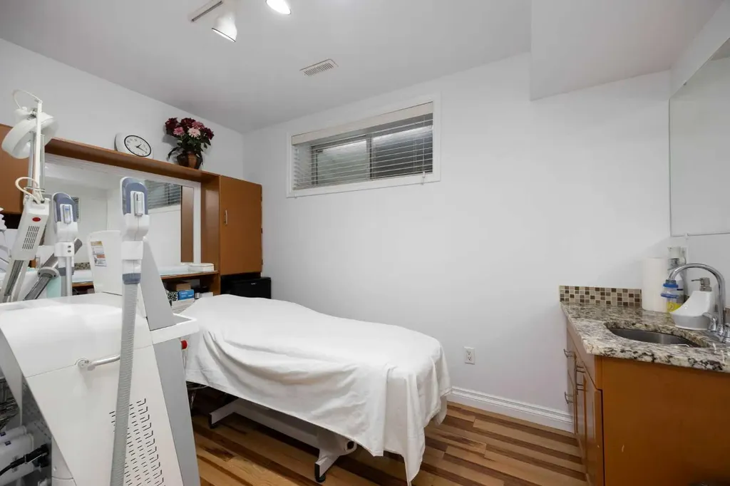 209 Grouse Way Fort Mcmurray AB T9K 0L9