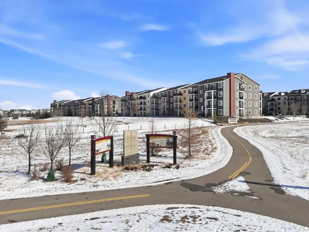 99 Copperstone Park SE Calgary AB T2Z 5C9