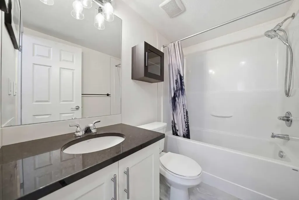 99 Copperstone Park SE Calgary AB T2Z 5C9