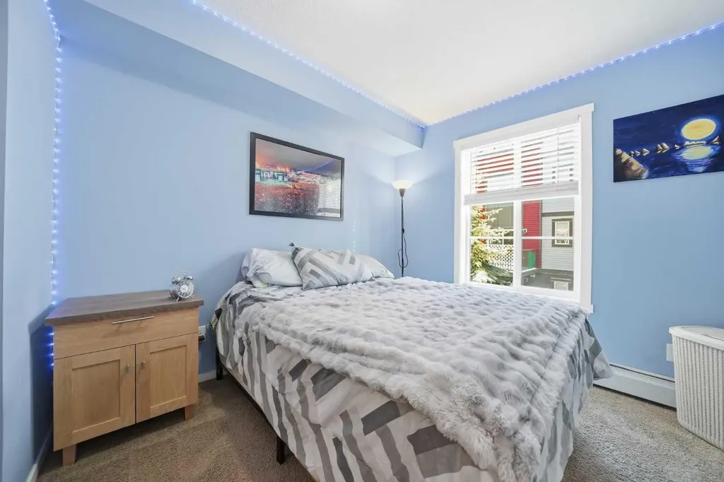 99 Copperstone Park SE Calgary AB T2Z 5C9