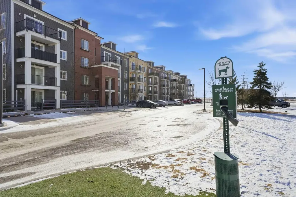 99 Copperstone Park SE Calgary AB T2Z 5C9